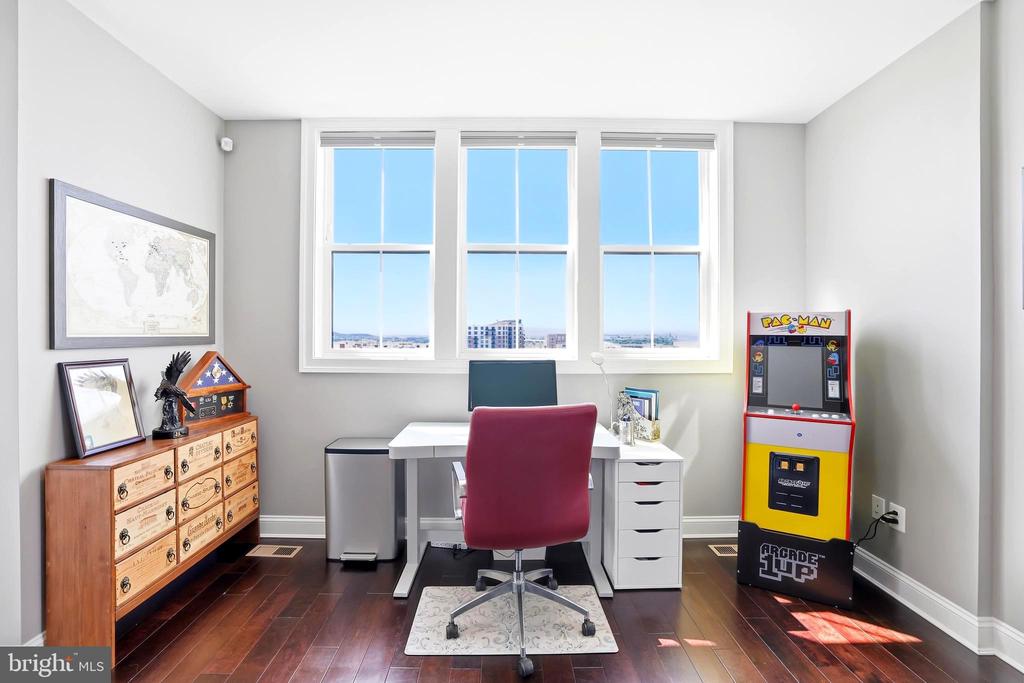 500 RIVERSAIL LANE Unit: 438
