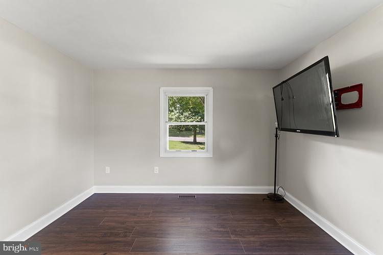 2711 KEYPORT LANE