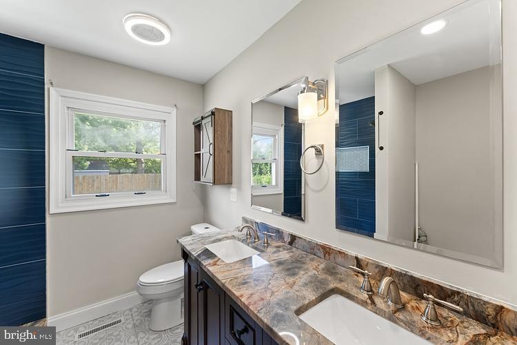2711 KEYPORT LANE