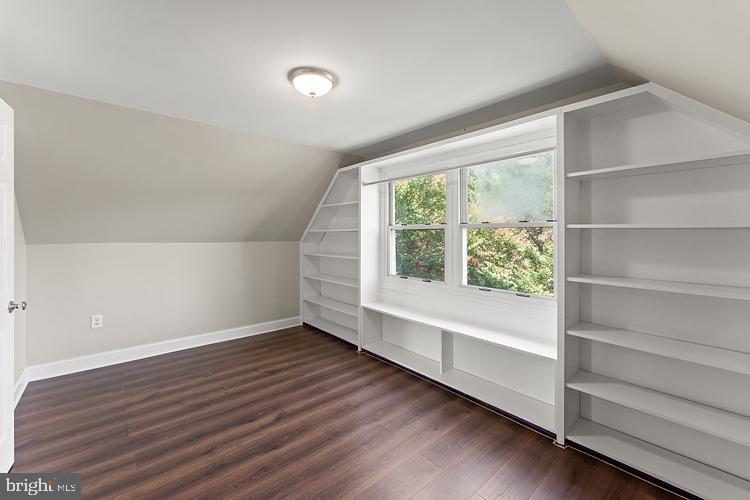 2711 KEYPORT LANE