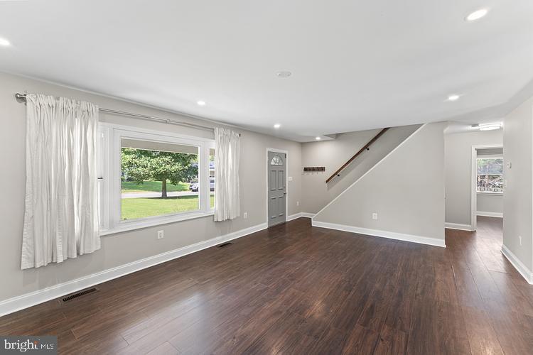 2711 KEYPORT LANE