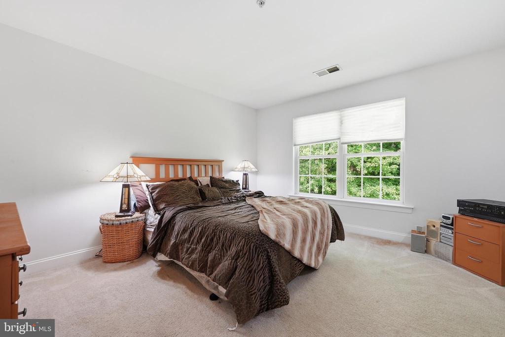 9009 ELDON DRIVE