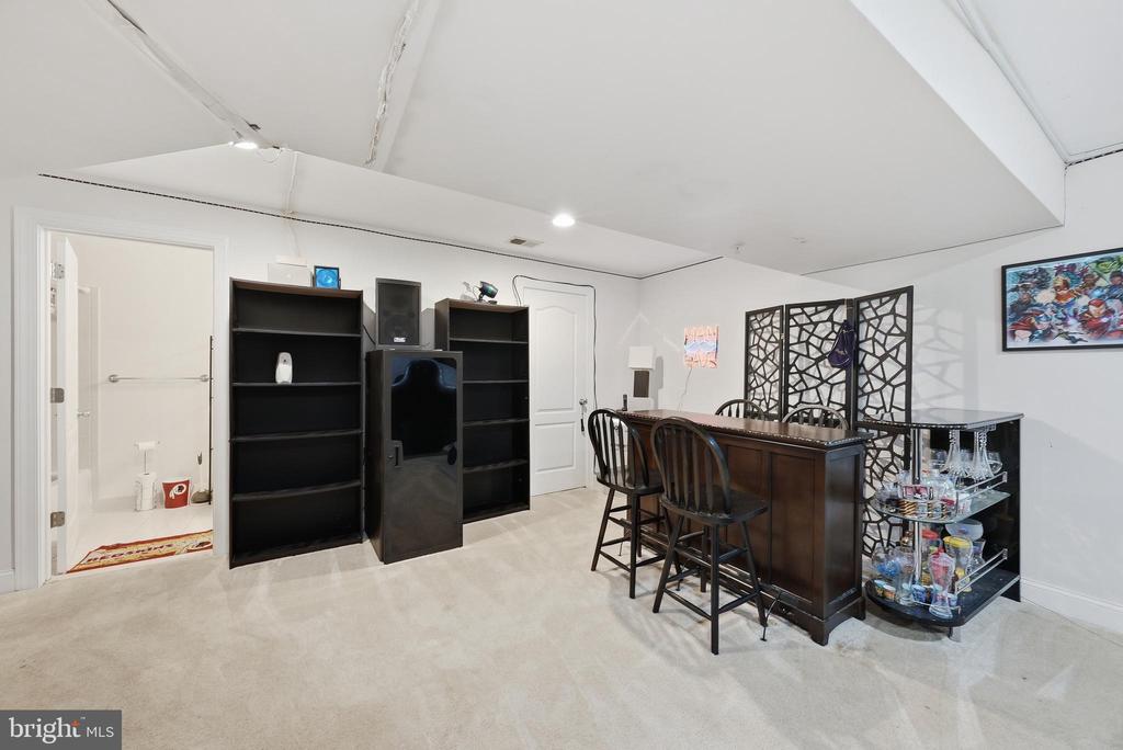 9009 ELDON DRIVE