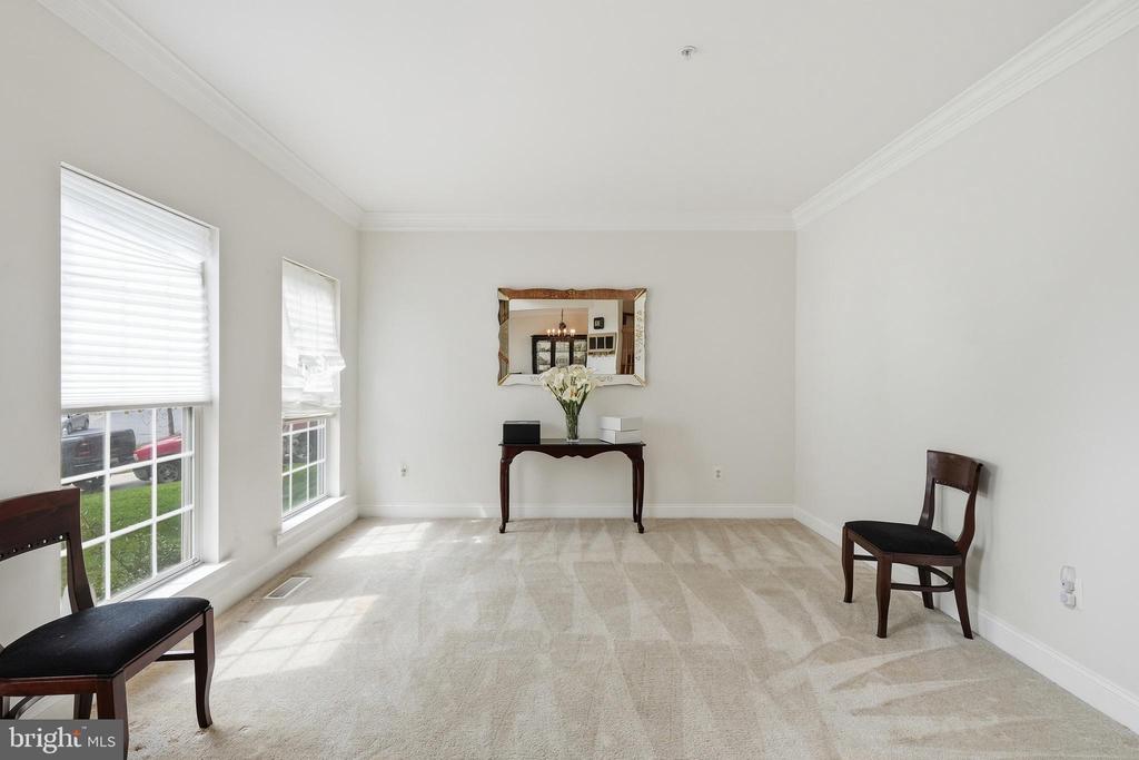 9009 ELDON DRIVE