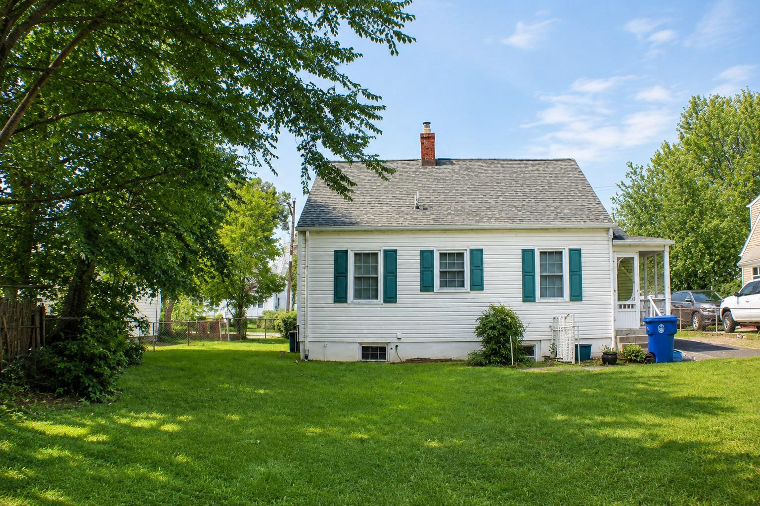 4502 MAPLE ROAD