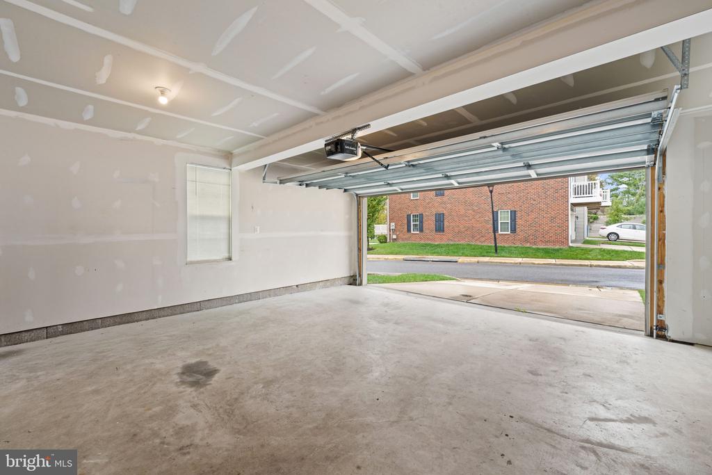 725 SKY BRIDGE DRIVE