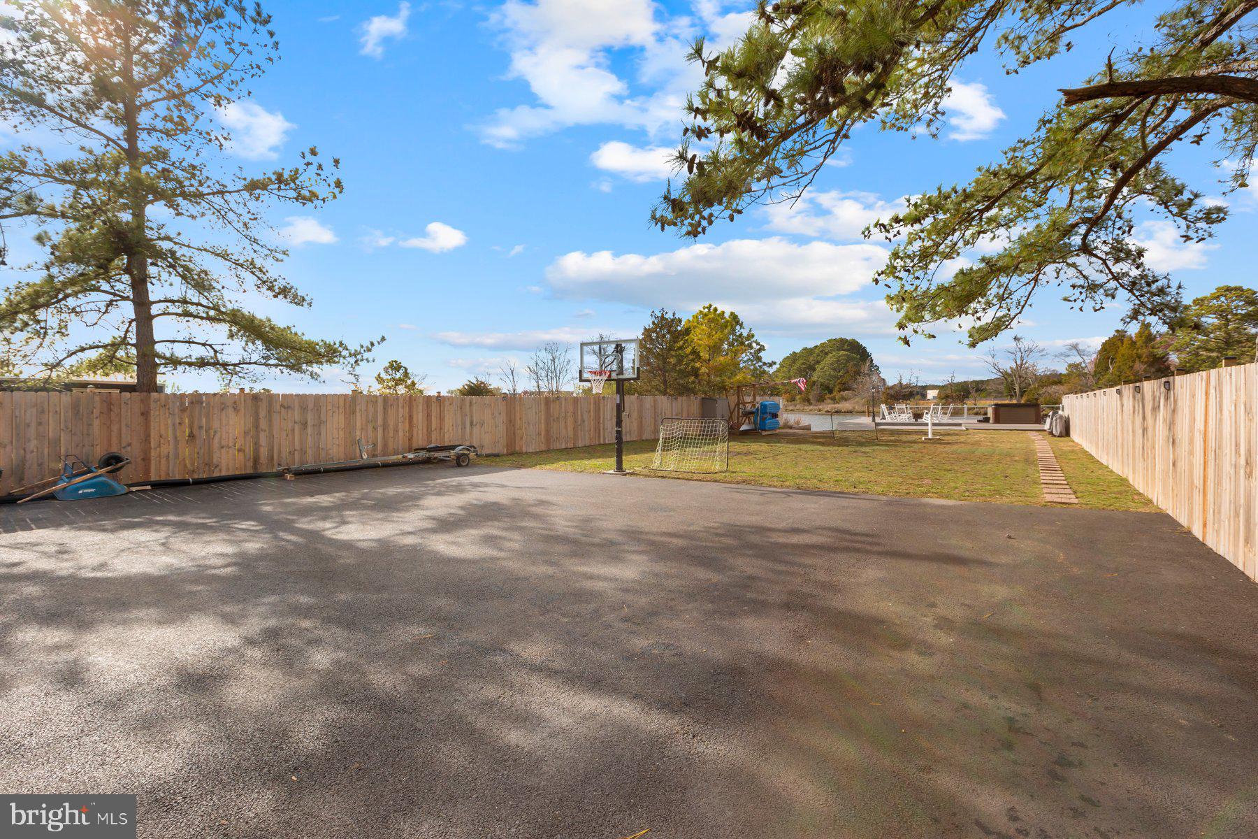 45168 LIGHTHOUSE ROAD