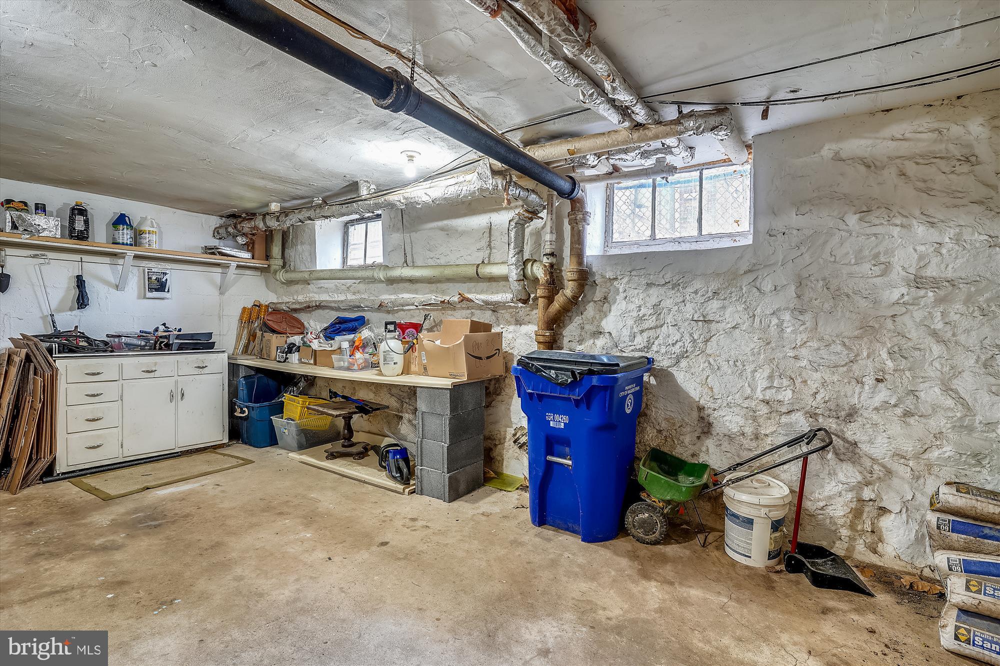 200 MEALEY PARKWAY