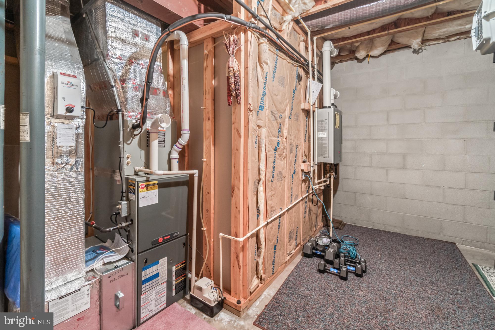 19210 CHIPPENDALE CIRCLE