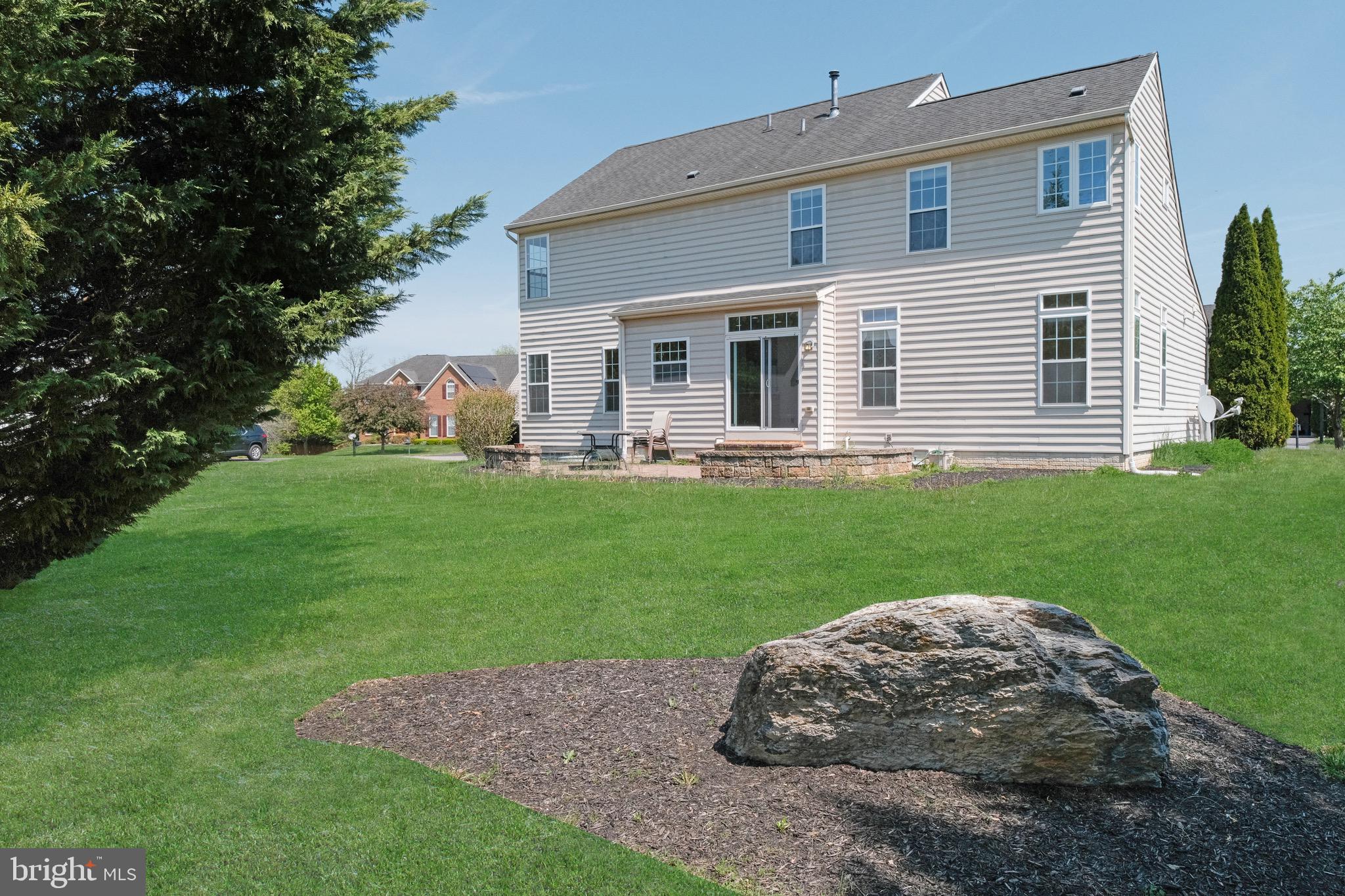 19321 PARADISE MANOR DRIVE