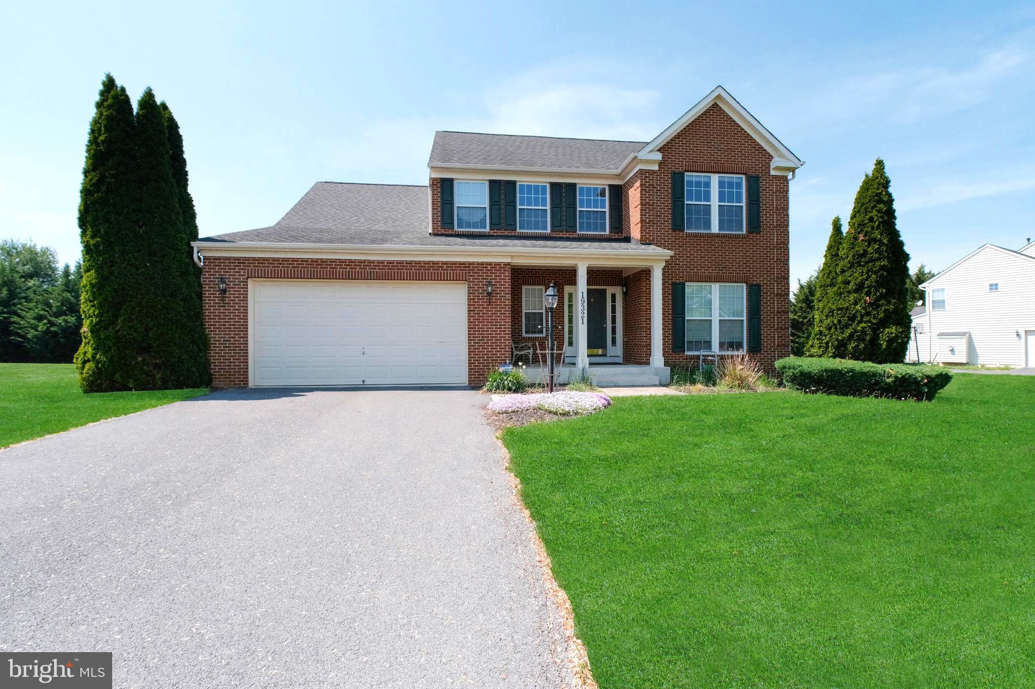 19321 PARADISE MANOR DRIVE