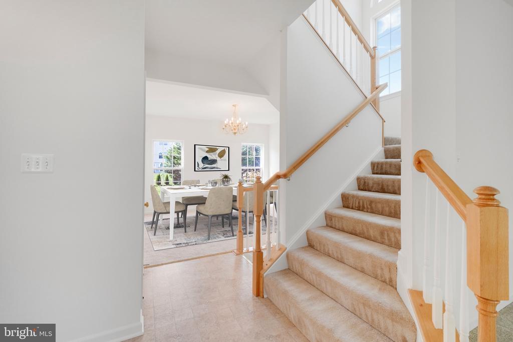 19321 PARADISE MANOR DRIVE