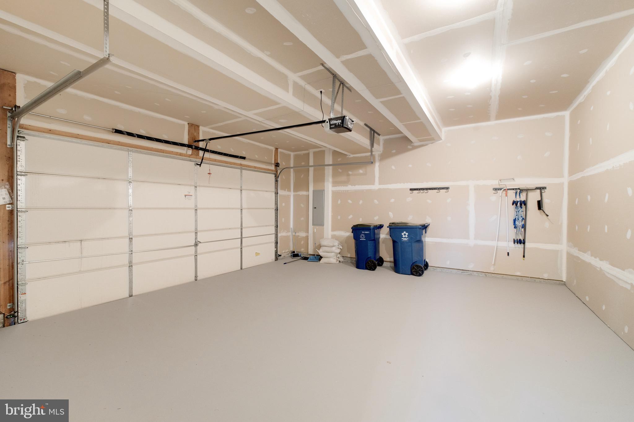 19321 PARADISE MANOR DRIVE