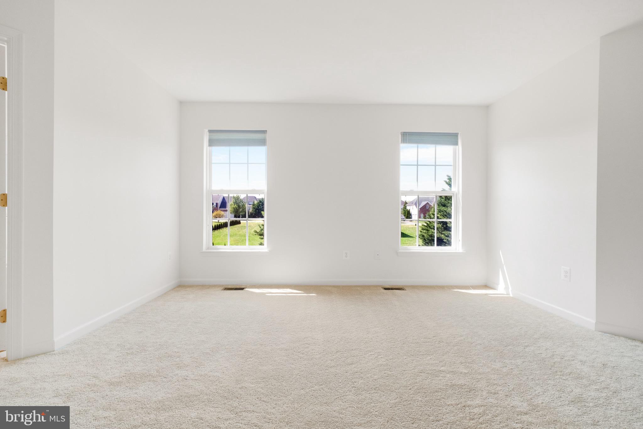 19321 PARADISE MANOR DRIVE