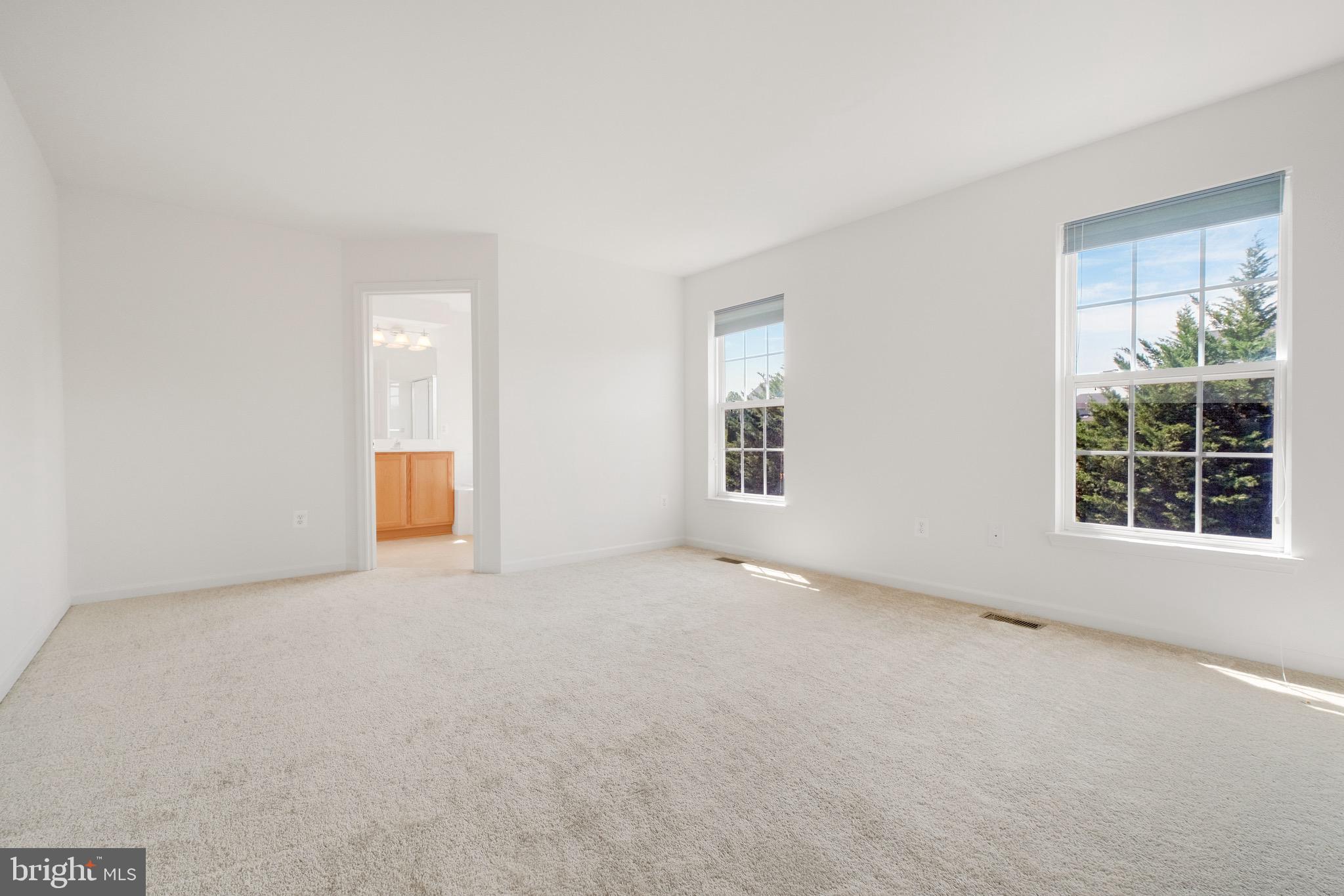 19321 PARADISE MANOR DRIVE