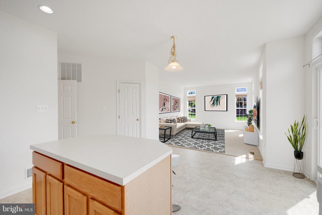 19321 PARADISE MANOR DRIVE