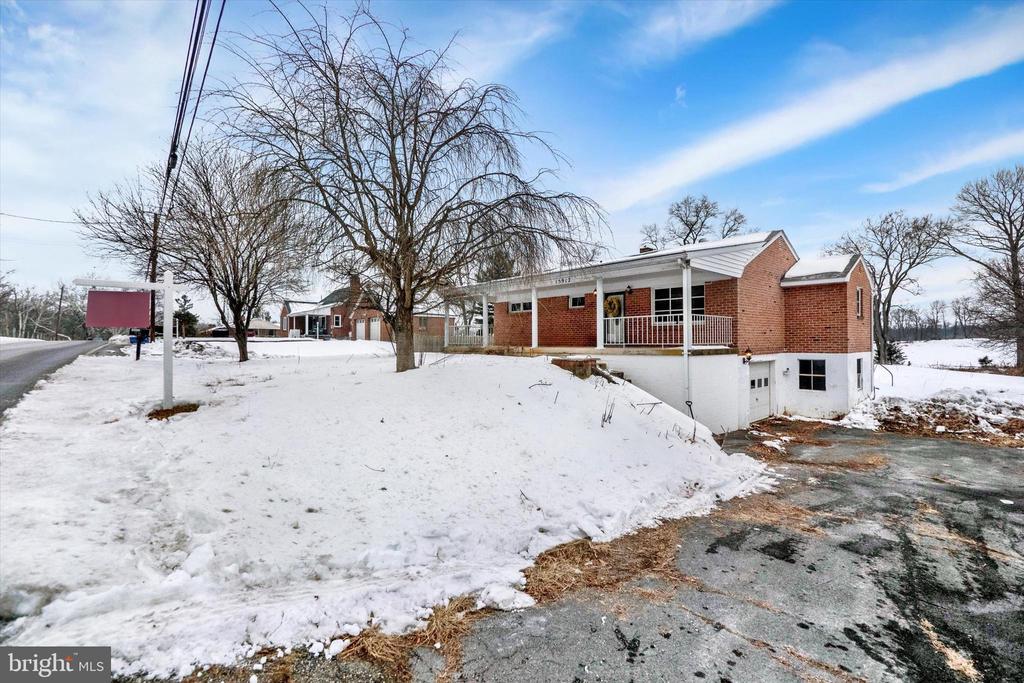 15912 FALLING WATERS ROAD