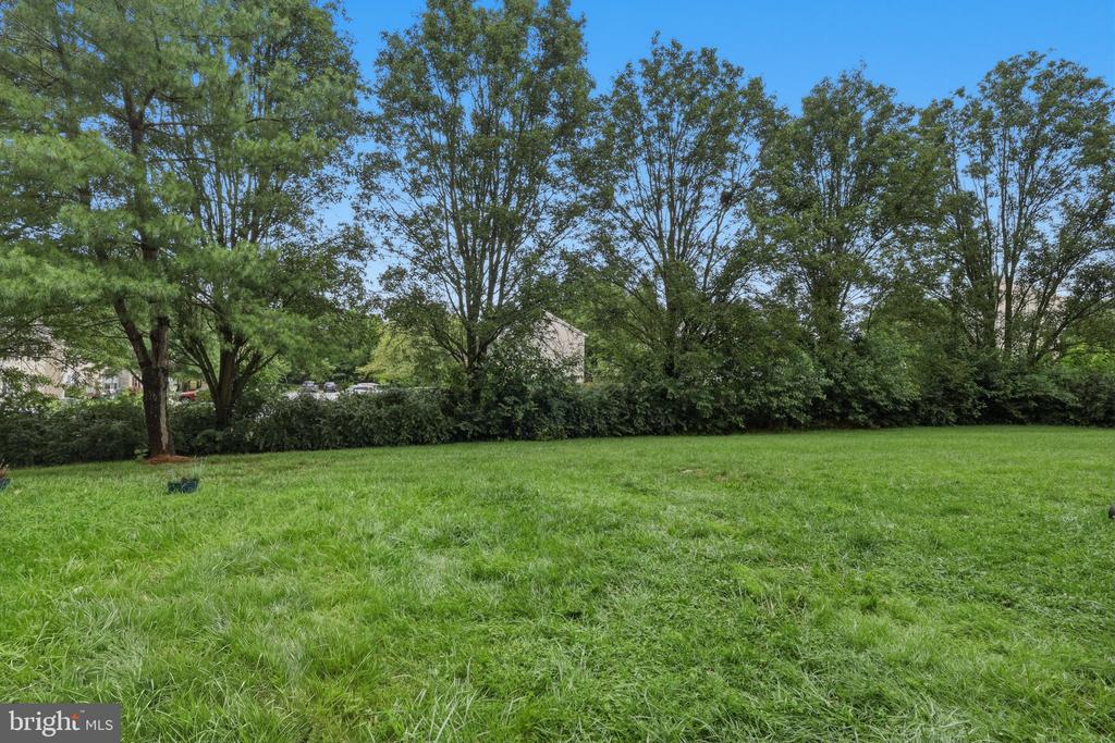 11207 CRISTINS CIRCLE