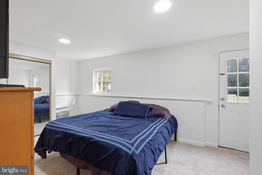 11207 CRISTINS CIRCLE
