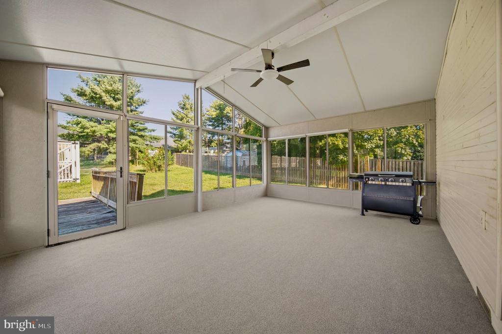 605 FAIR MEADOWS BOULEVARD