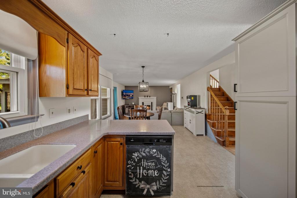605 FAIR MEADOWS BOULEVARD