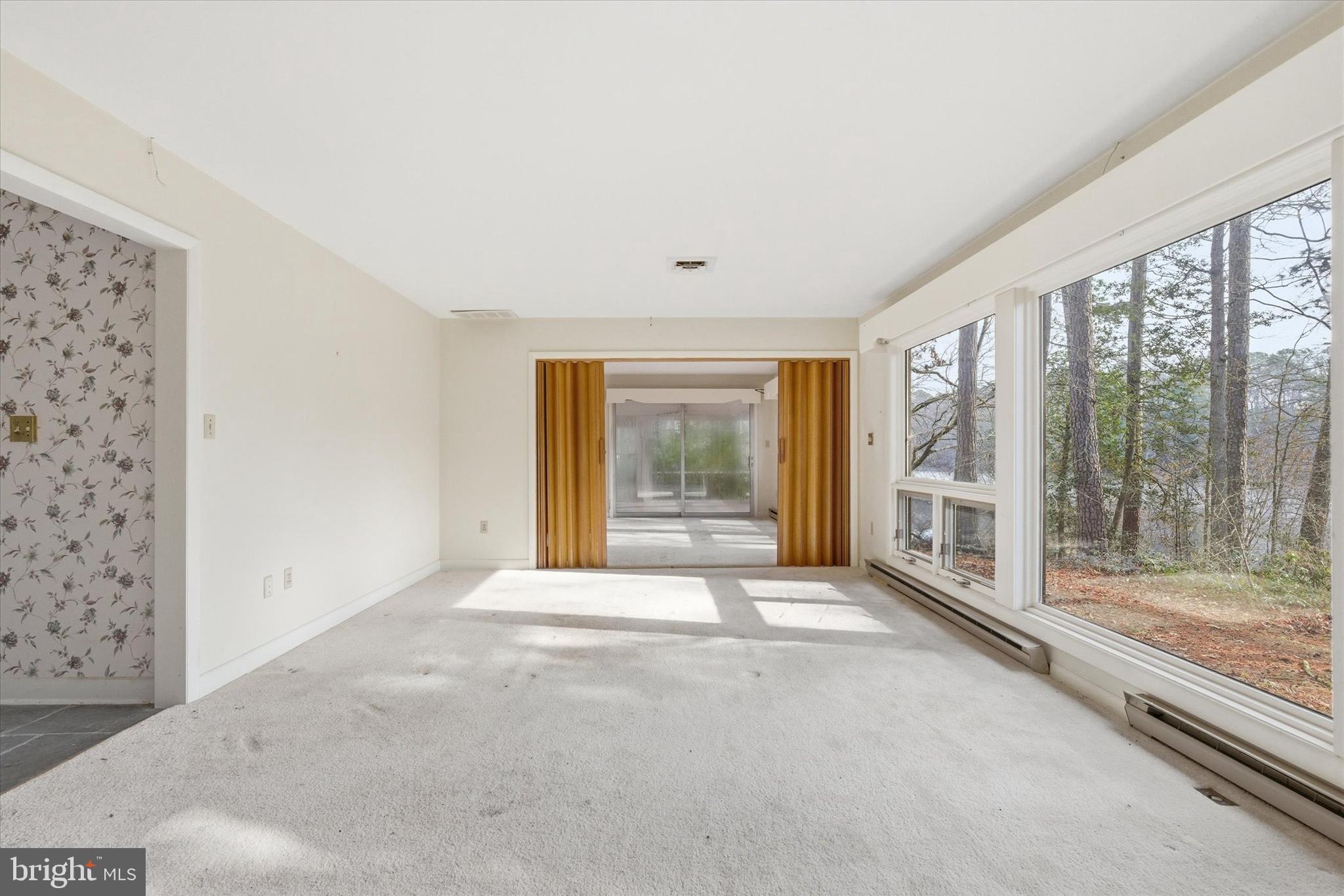 8539 MARLBORO DRIVE