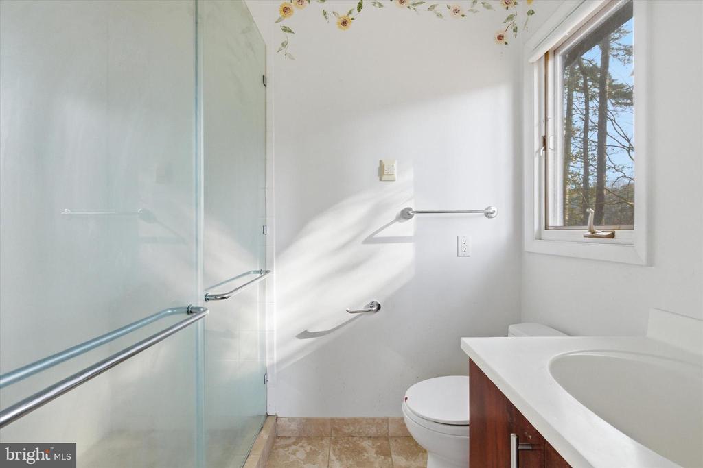8539 MARLBORO DRIVE