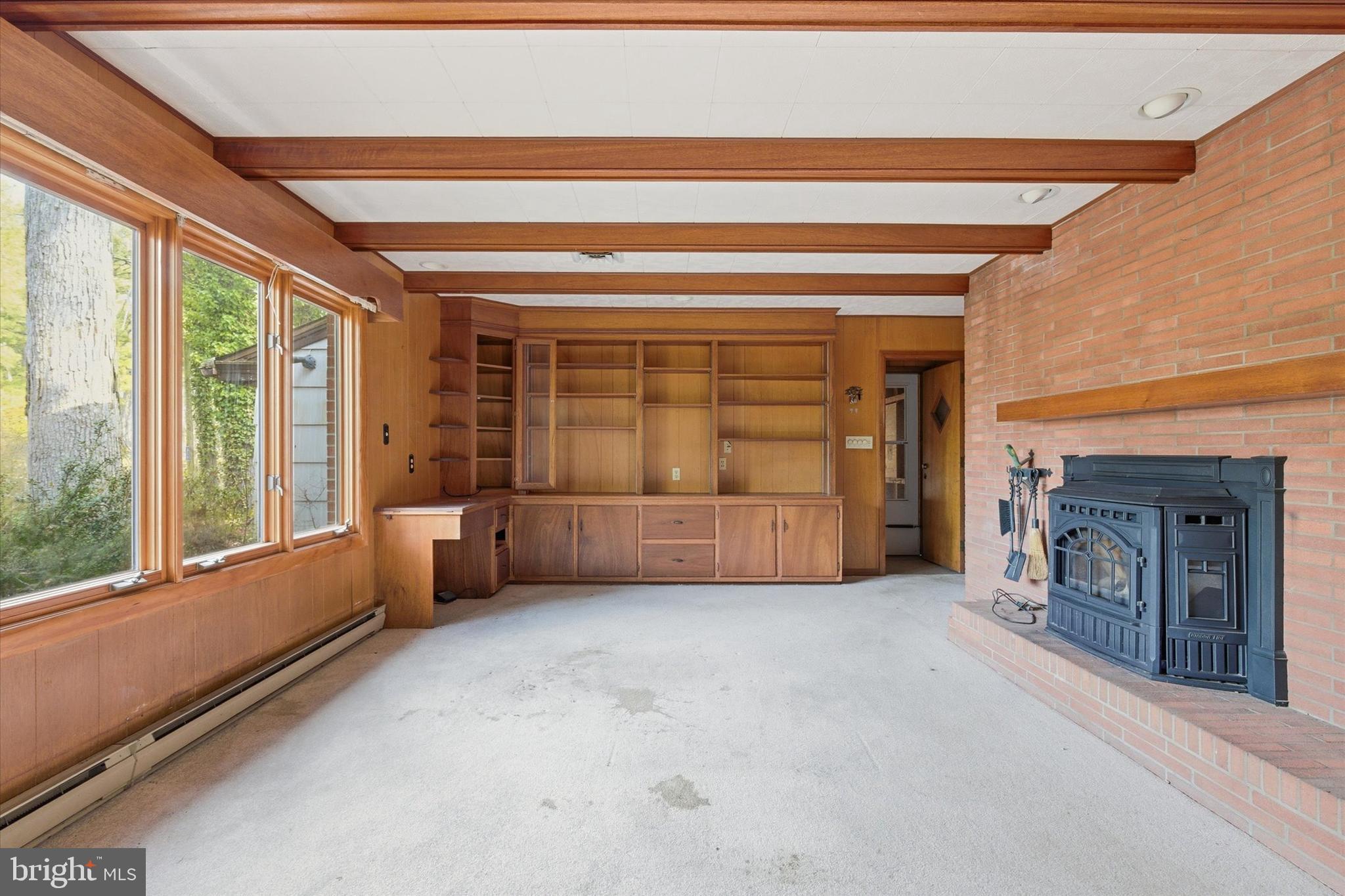 8539 MARLBORO DRIVE