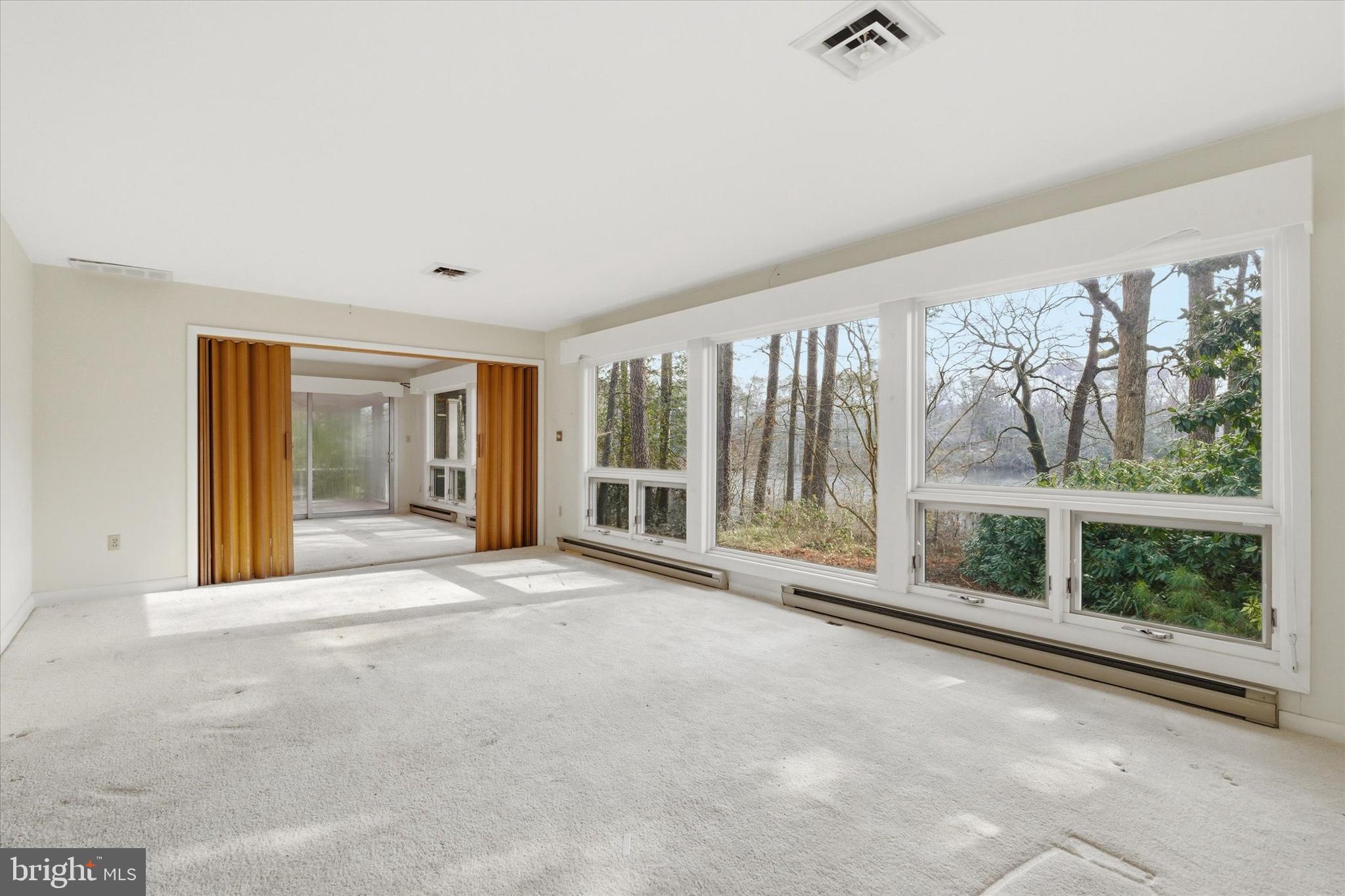 8539 MARLBORO DRIVE
