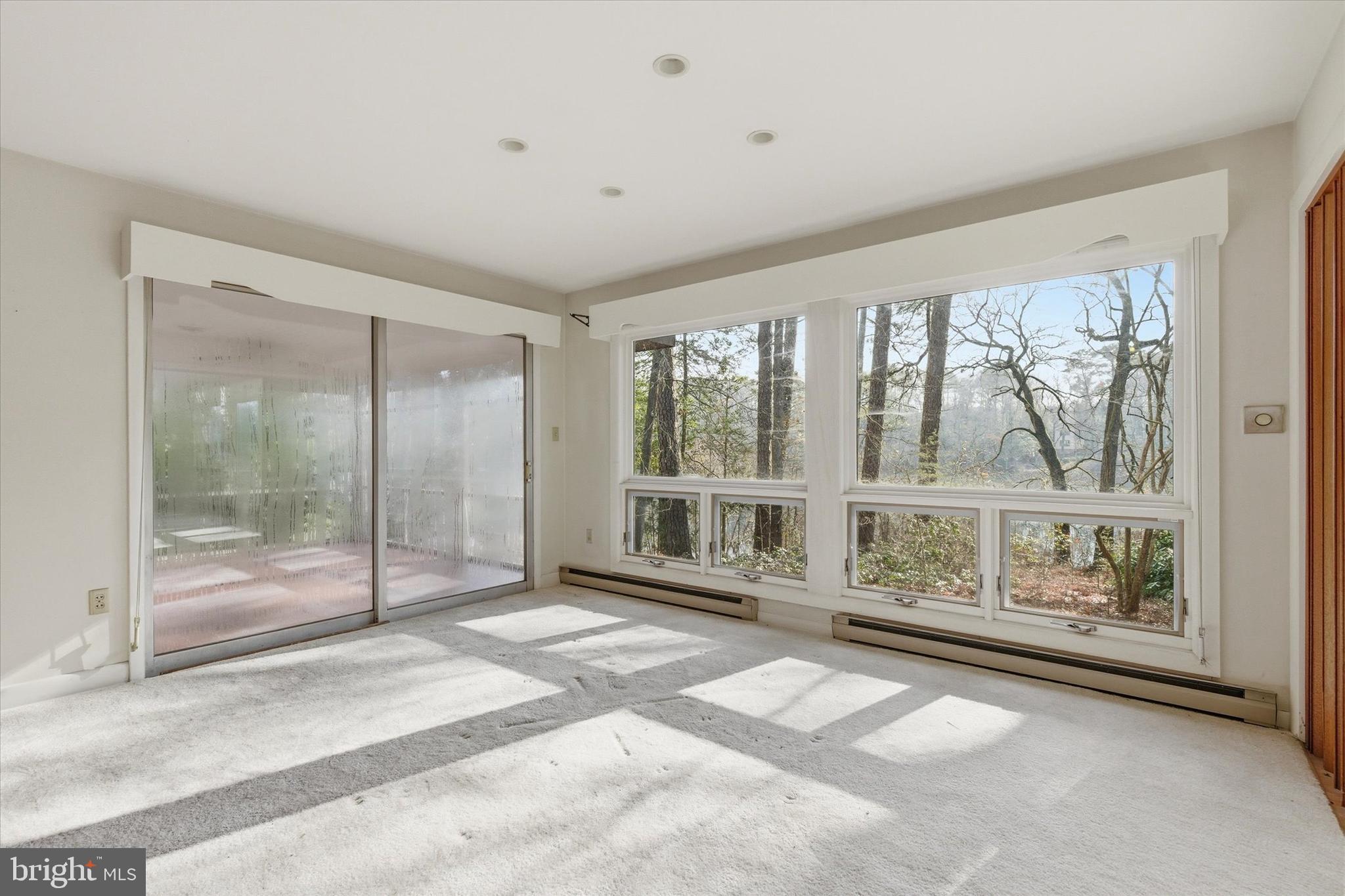 8539 MARLBORO DRIVE