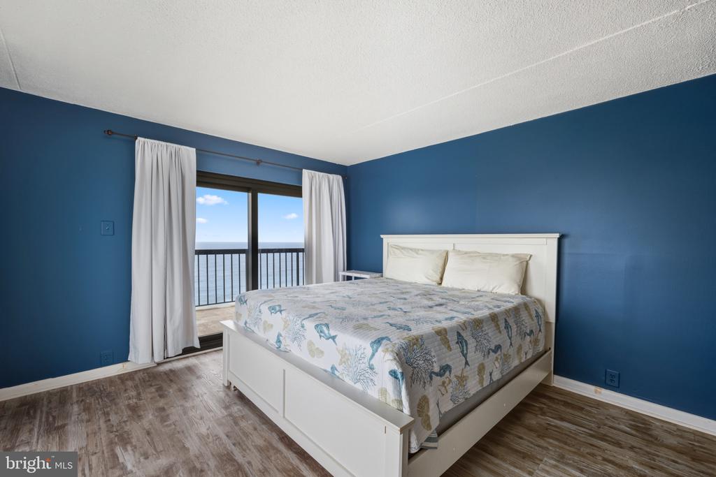 11500 COASTAL HIGHWAY 1300