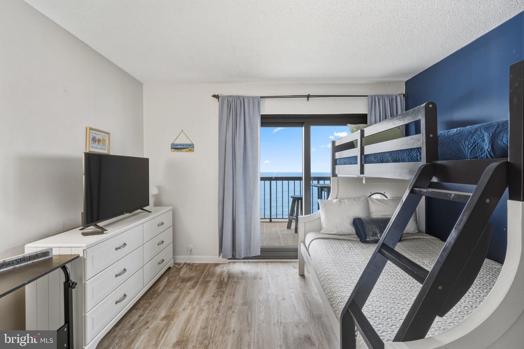11500 COASTAL HIGHWAY 1300