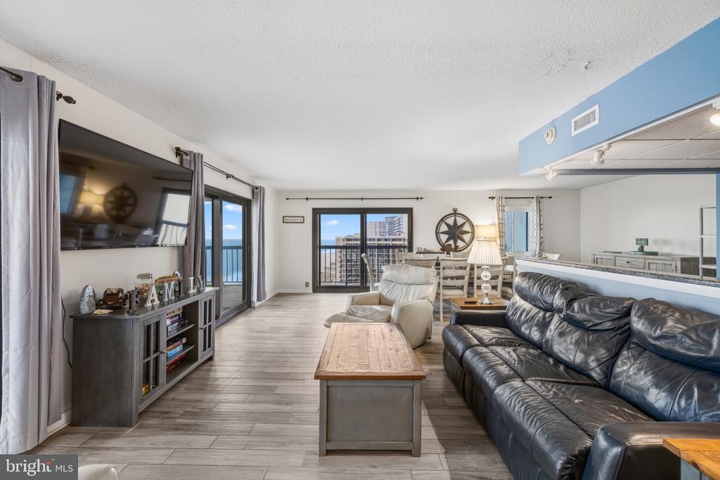 11500 COASTAL HIGHWAY 1300