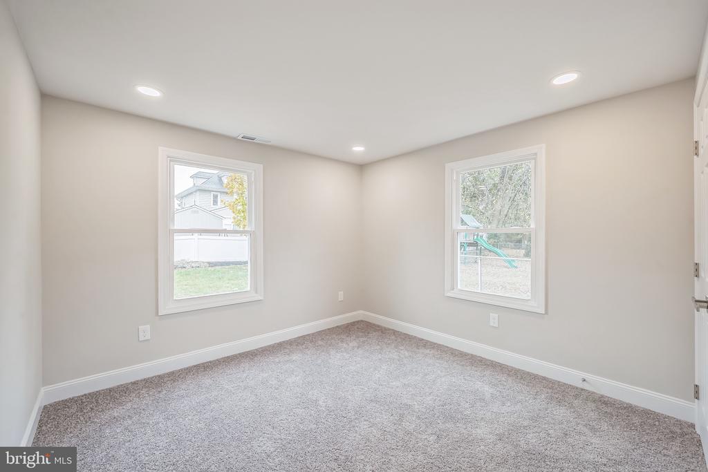 43 PAYSON AVENUE