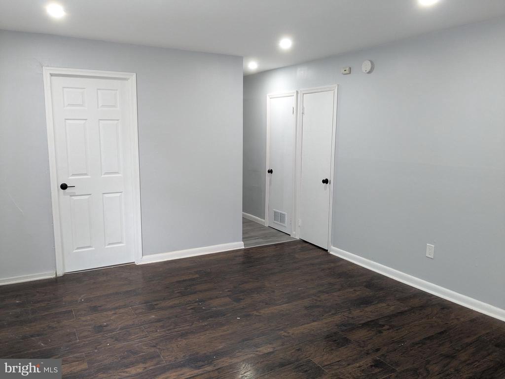 100 BLACKWOOD CLEMENTON ROAD