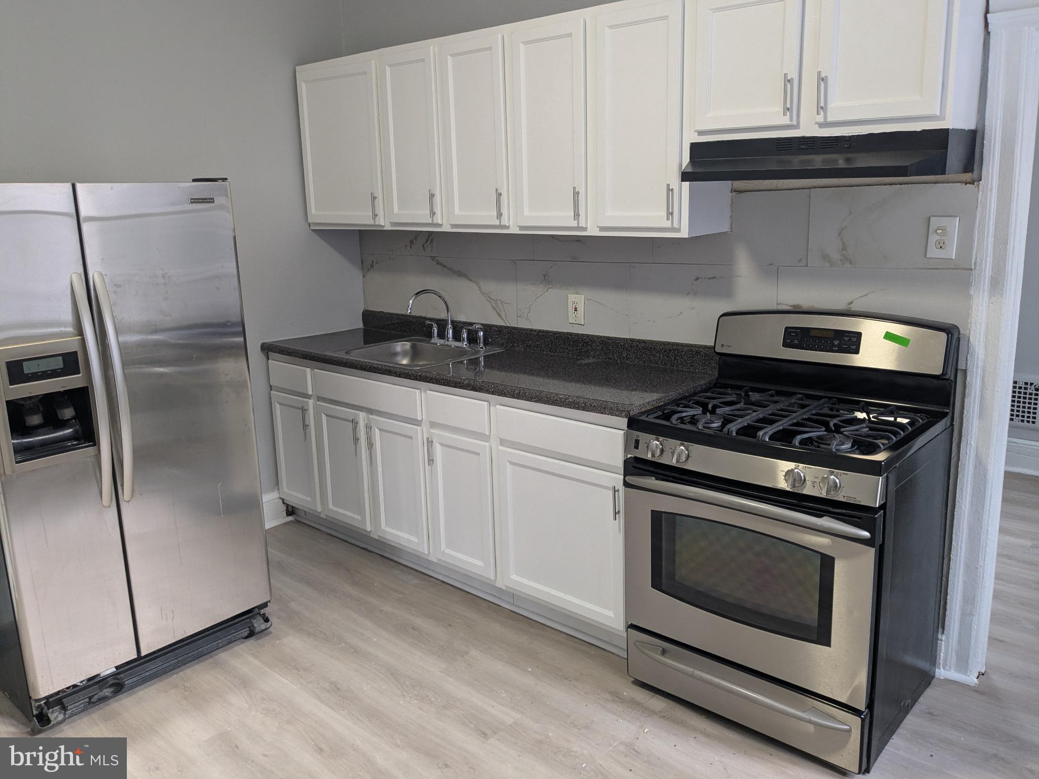 1168 MECHANIC STREET