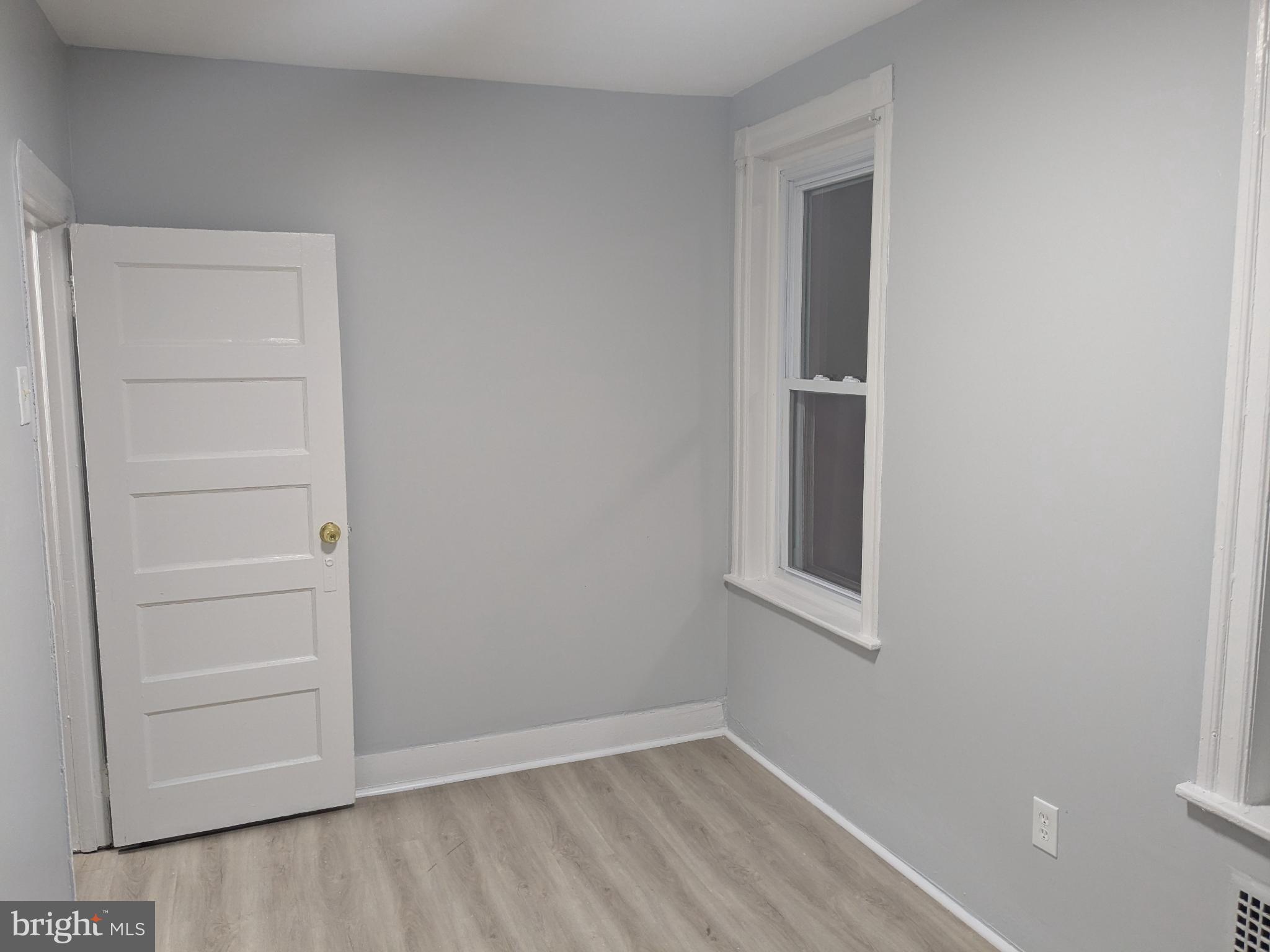 1168 MECHANIC STREET