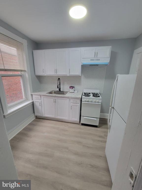 1109 THURMAN STREET Unit: D