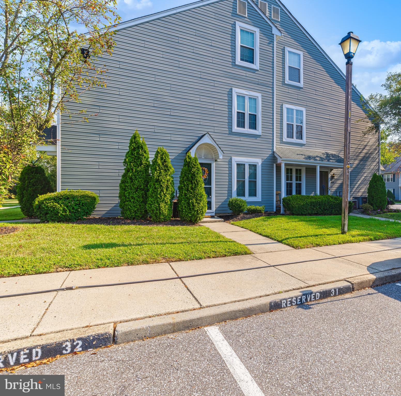 609 YORKSHIRE COURT