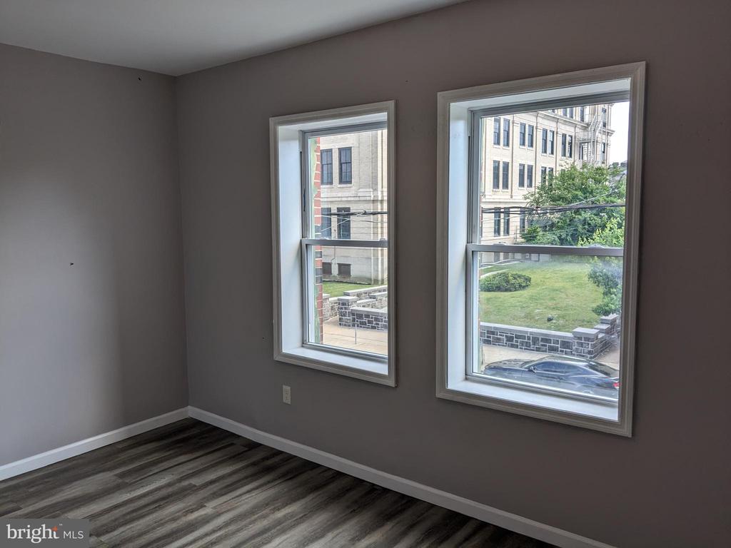 142 W HANOVER STREET