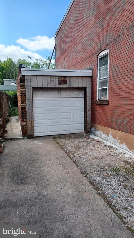 35 MECHANICS AVENUE