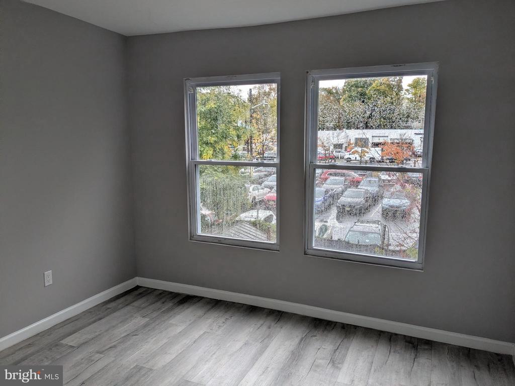178 HANOVER STREET APT #2 W