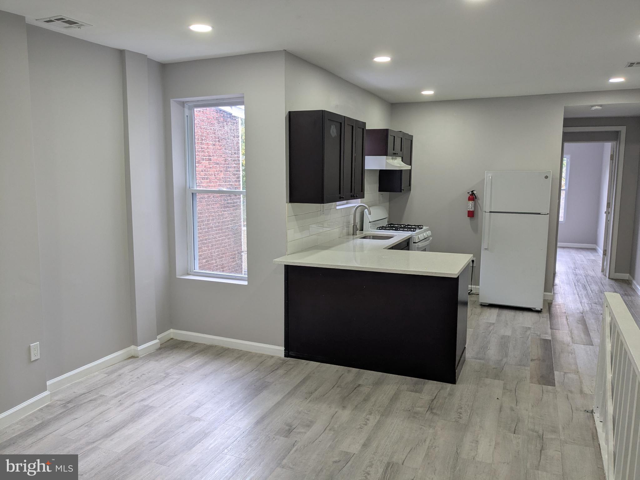 178 HANOVER STREET APT #2 W