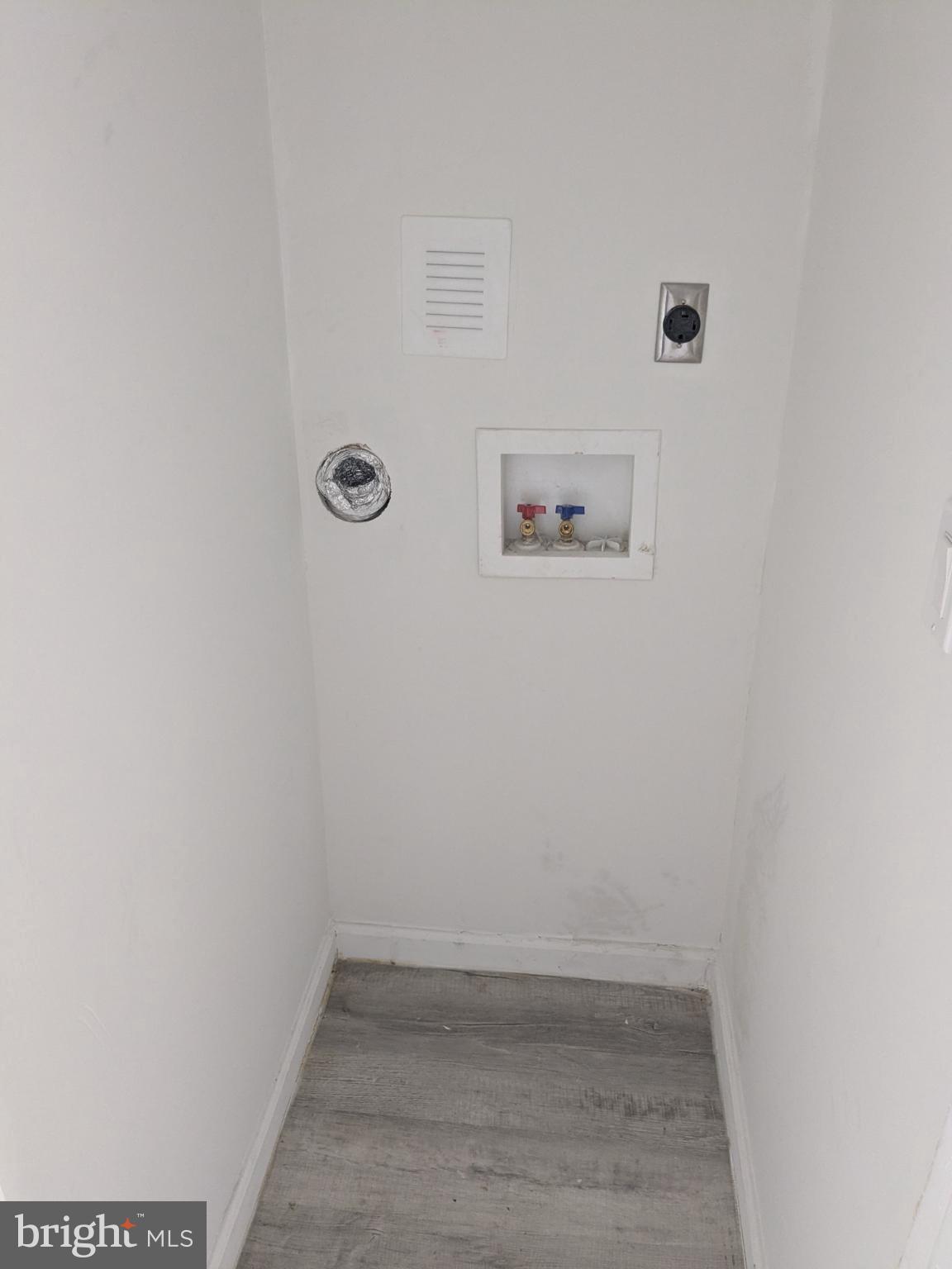 178 HANOVER STREET APT #2 W