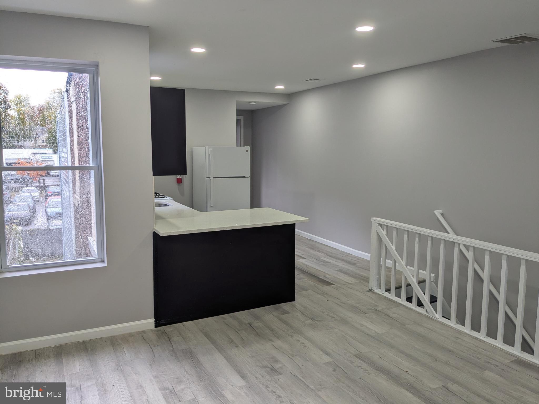 178 HANOVER STREET APT #2 W