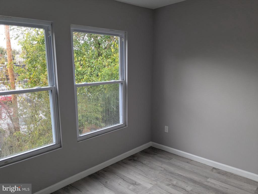 178 HANOVER STREET APT #2 W