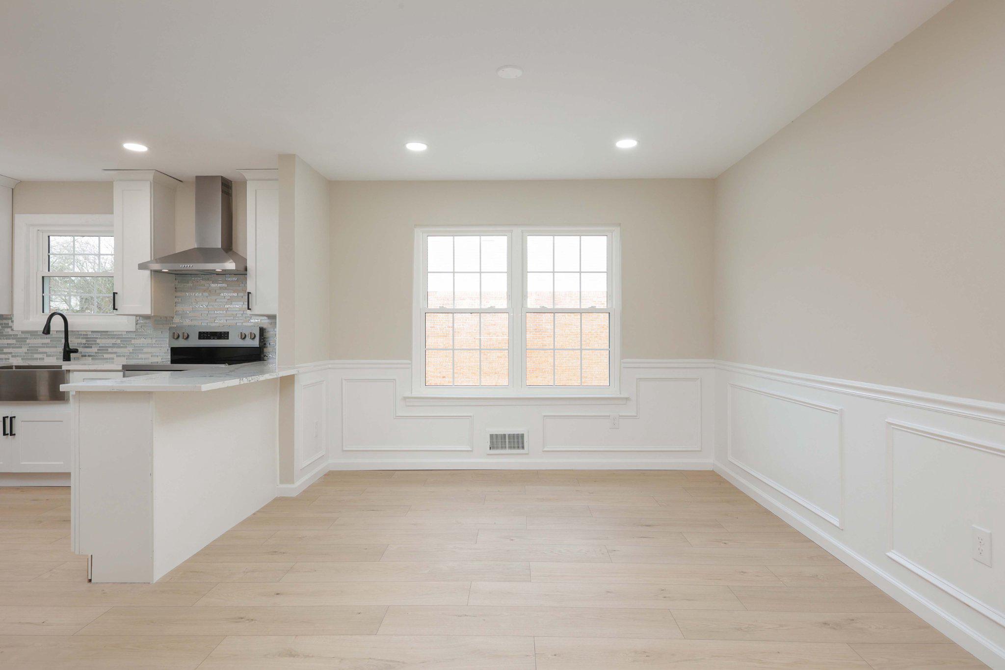 2 FEATHERBED COURT
