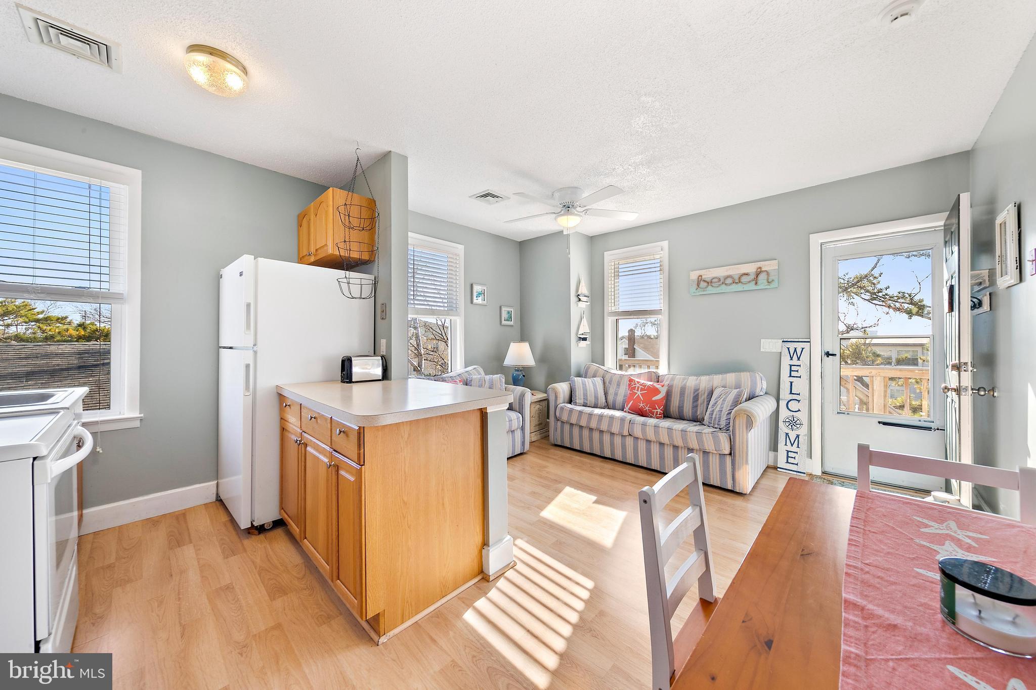 28 W NEW JERSEY AVENUE E