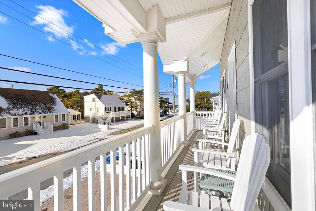 27 CAROLINA AVENUE