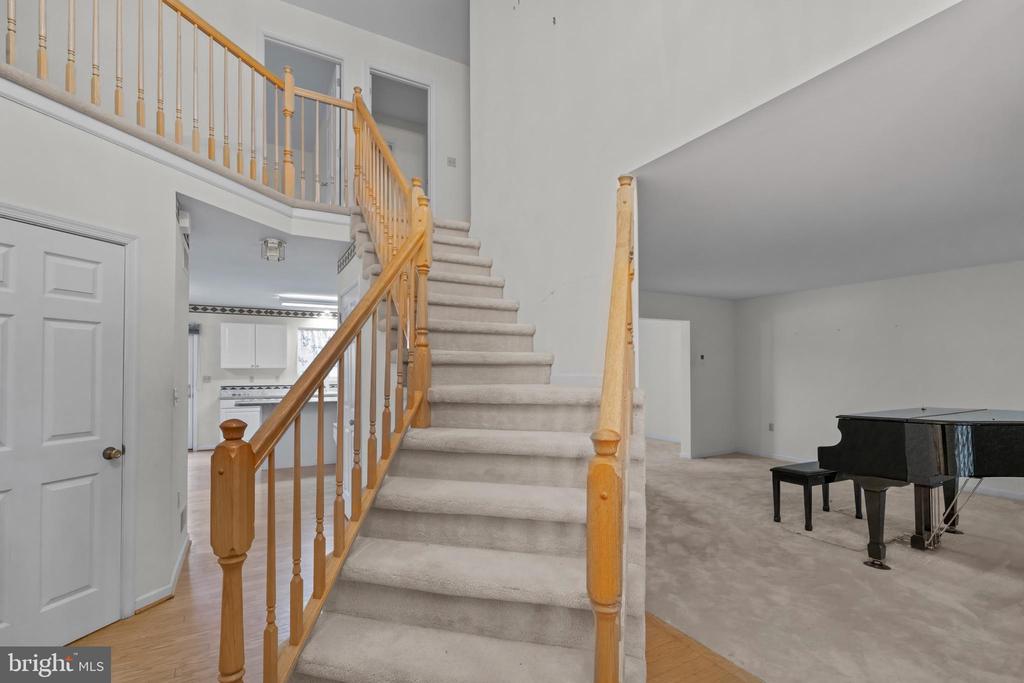 1004 HOSTETTER ROAD